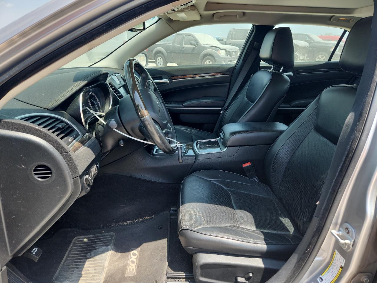 2016 CHRYSLER 300
