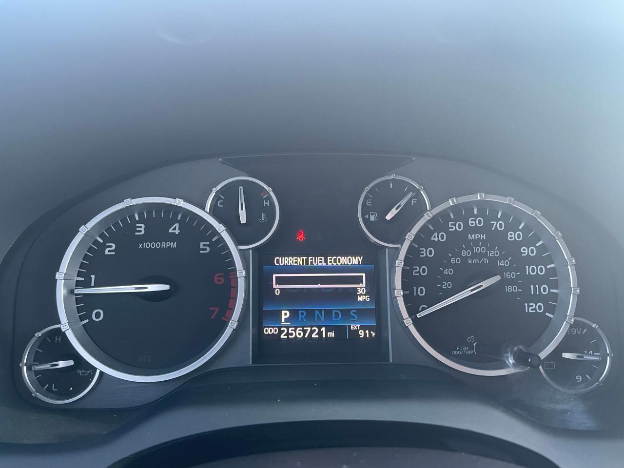 2016 TOYOTA TUNDRA
