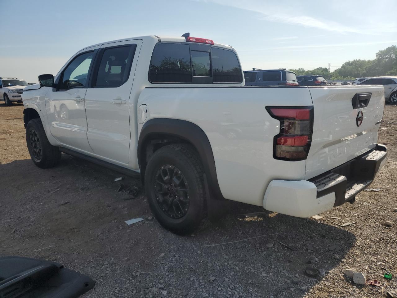 2022 NISSAN Frontier