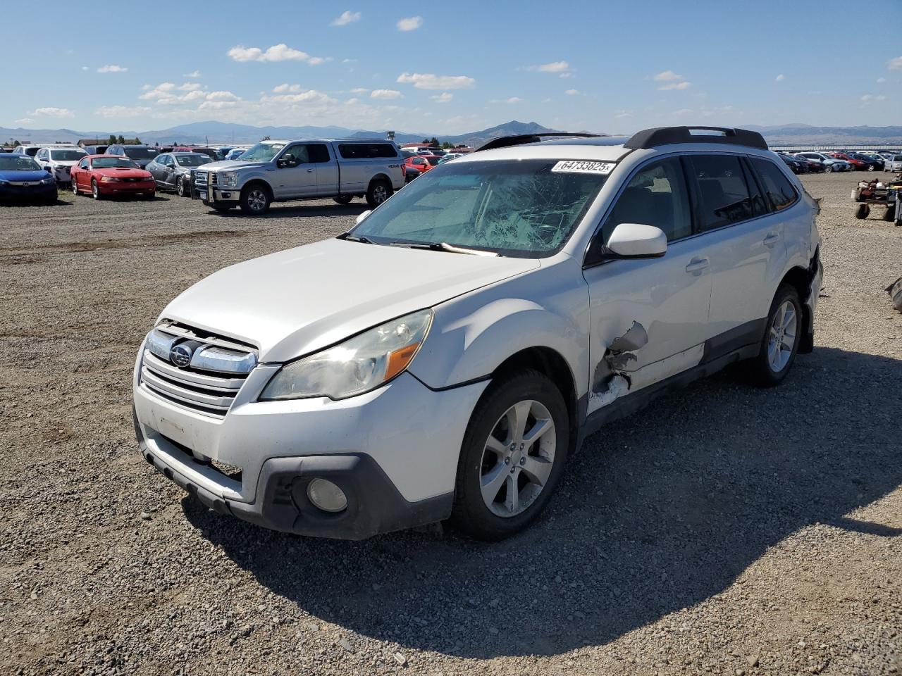2013 SUBARU Outback