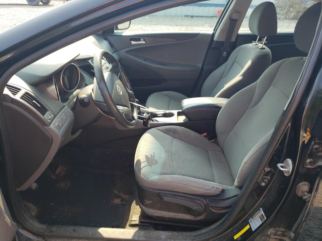 2011 HYUNDAI SONATA