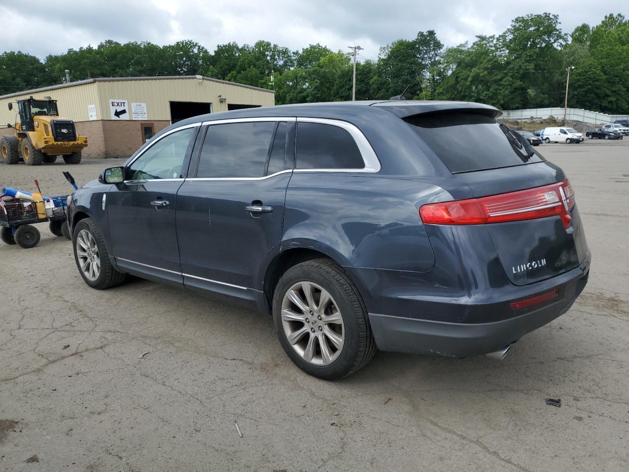 2014 LINCOLN MKT