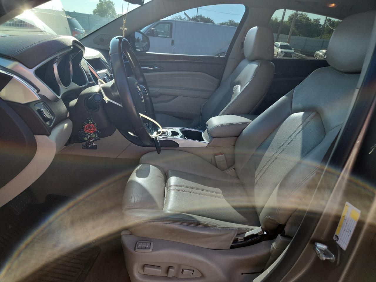2011 CADILLAC SRX