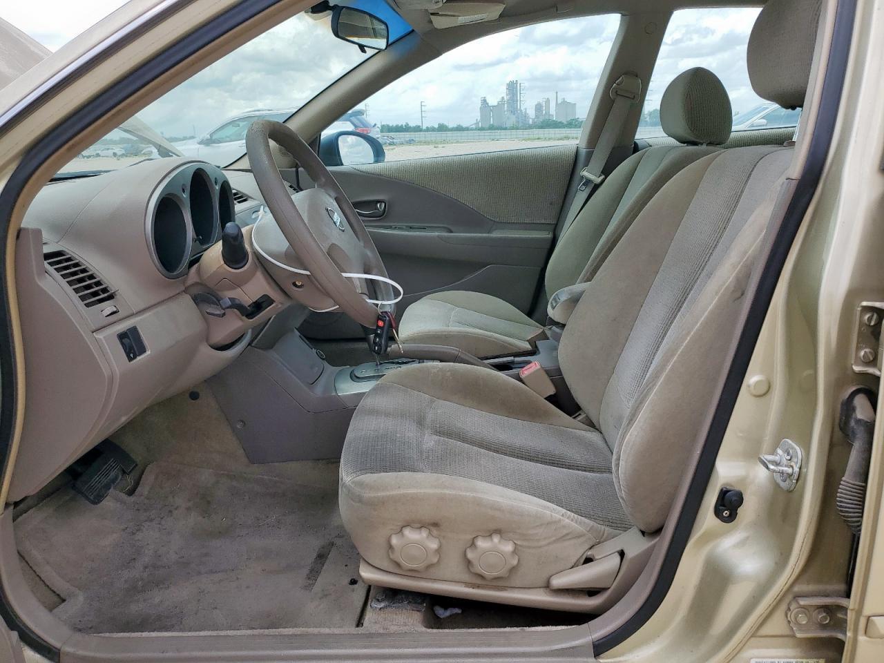 2004 NISSAN ALTIMA
