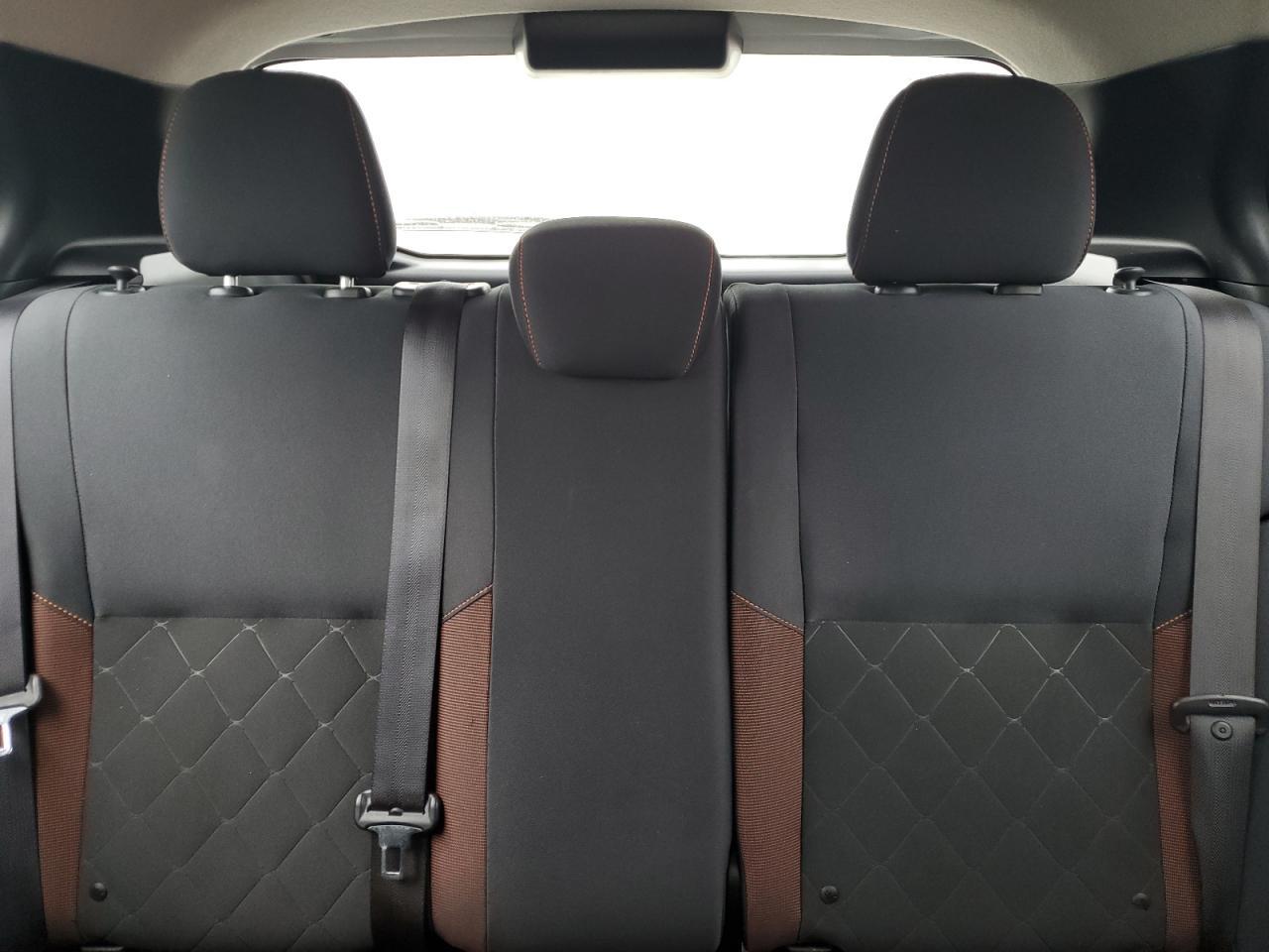 2020 NISSAN KICKS