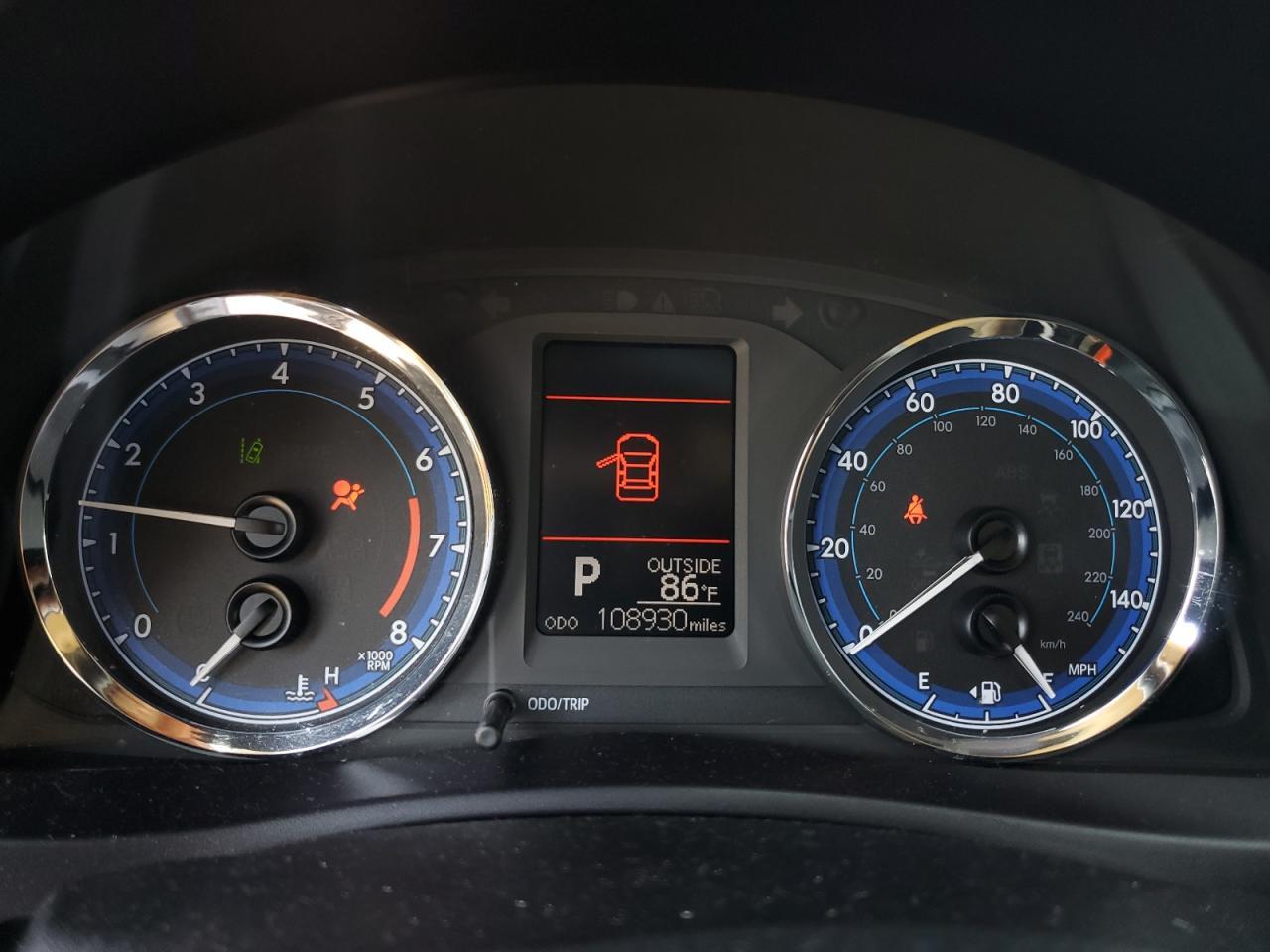 2017 TOYOTA COROLLA