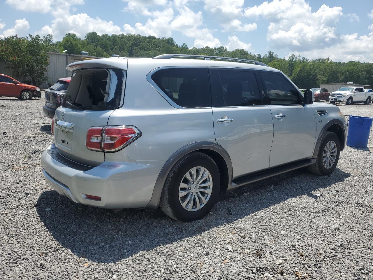 2017 NISSAN Armada