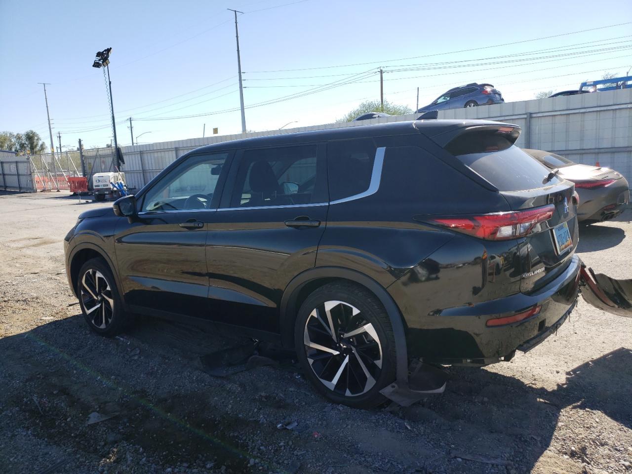 2022 MITSUBISHI outlander