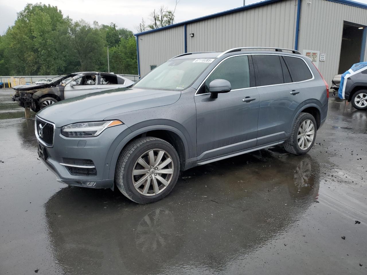 2016 VOLVO XC90
