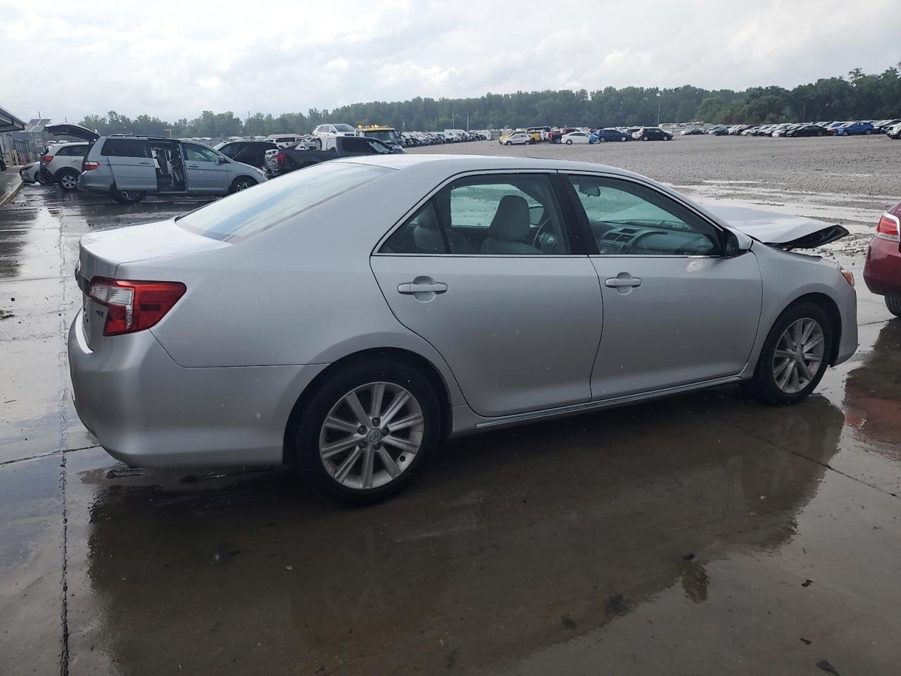 2013 TOYOTA CAMRY