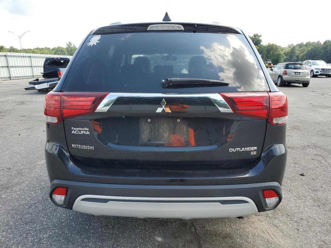 2019 MITSUBISHI outlander