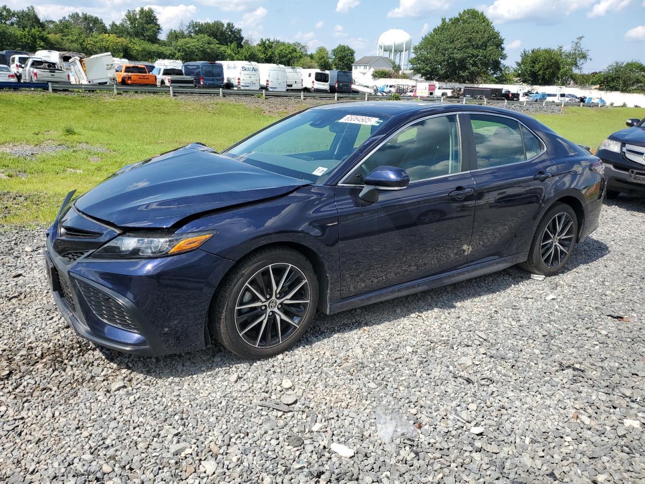 2022 TOYOTA CAMRY