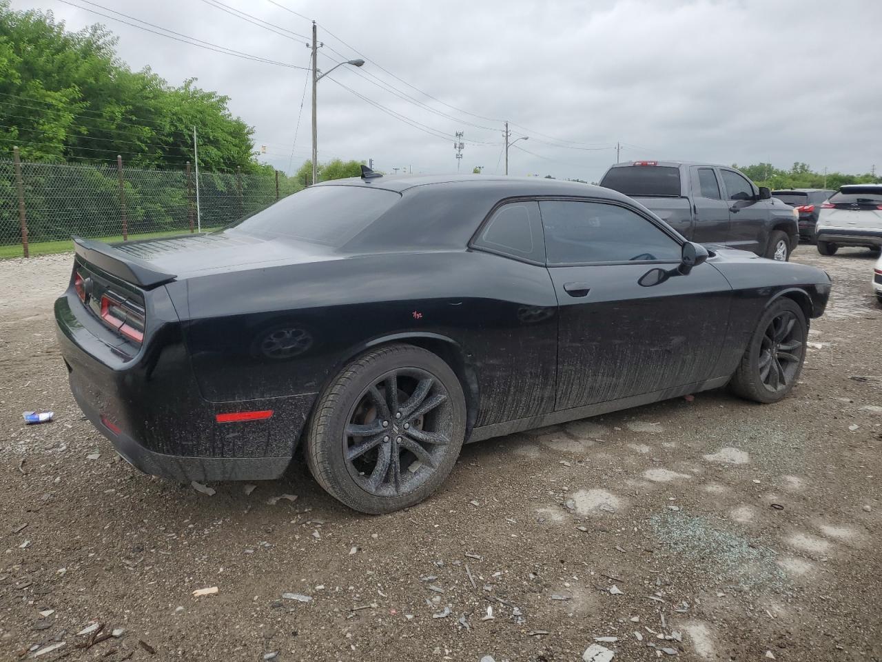 2017 DODGE Challenger