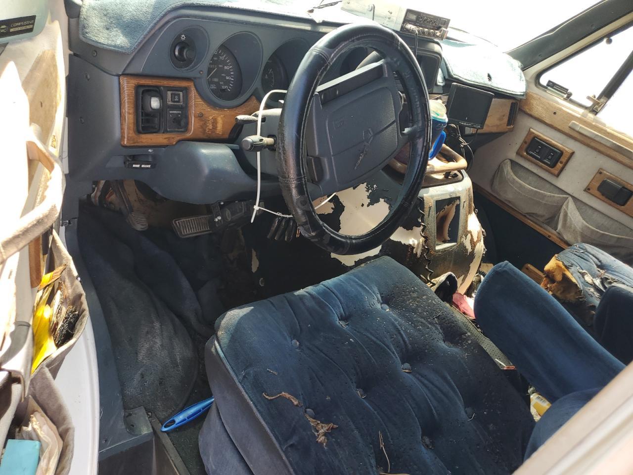 1996 DODGE RAM VAN