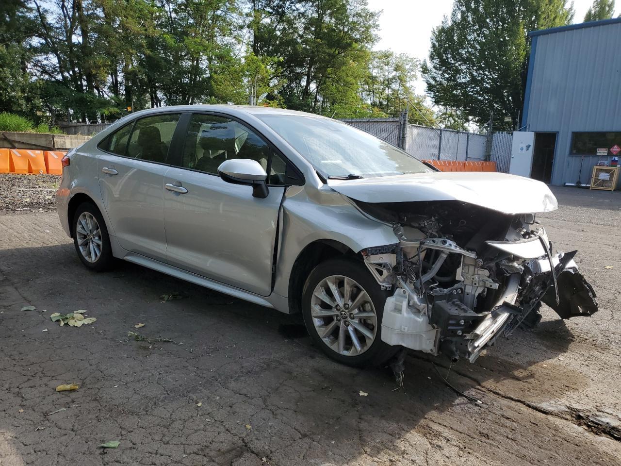 2021 TOYOTA COROLLA