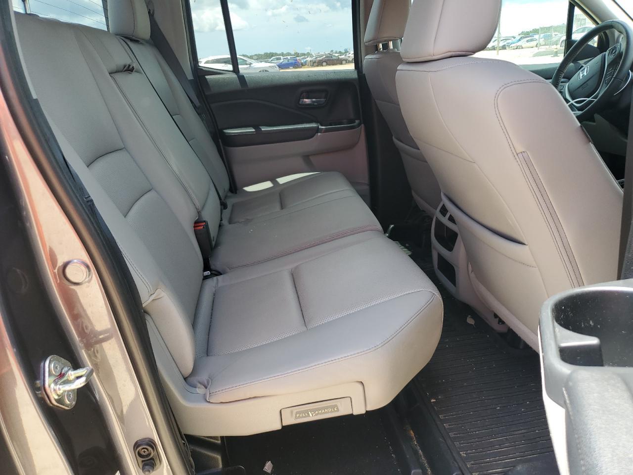 2017 HONDA Ridgeline