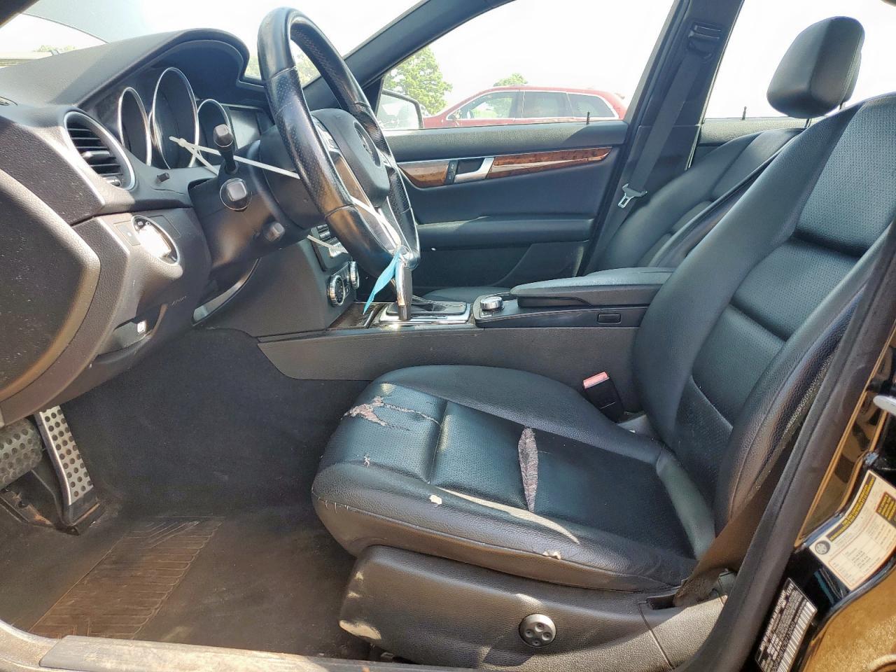 2012 MERCEDES-BENZ C-CLASS