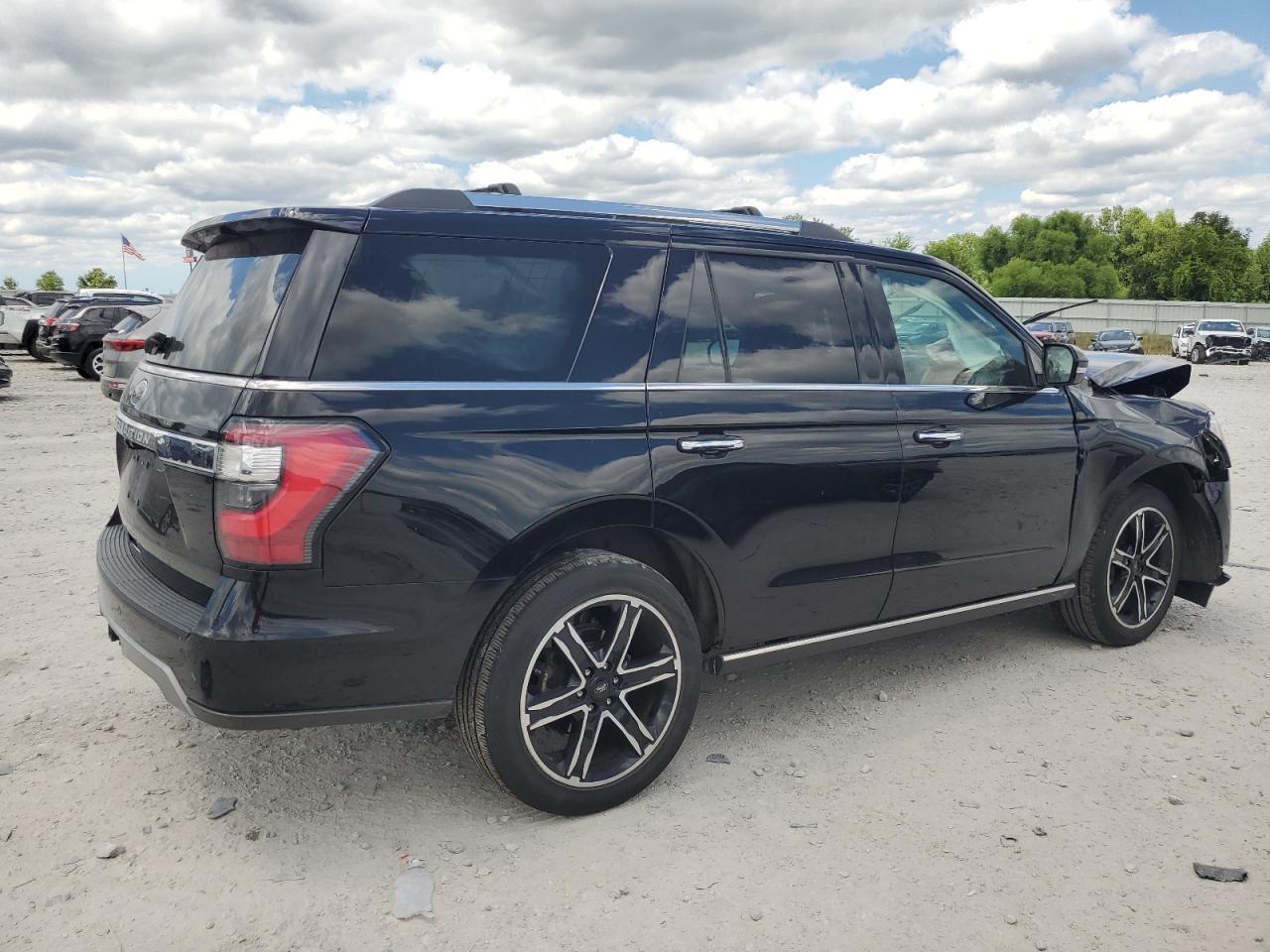 2021 FORD Expedition