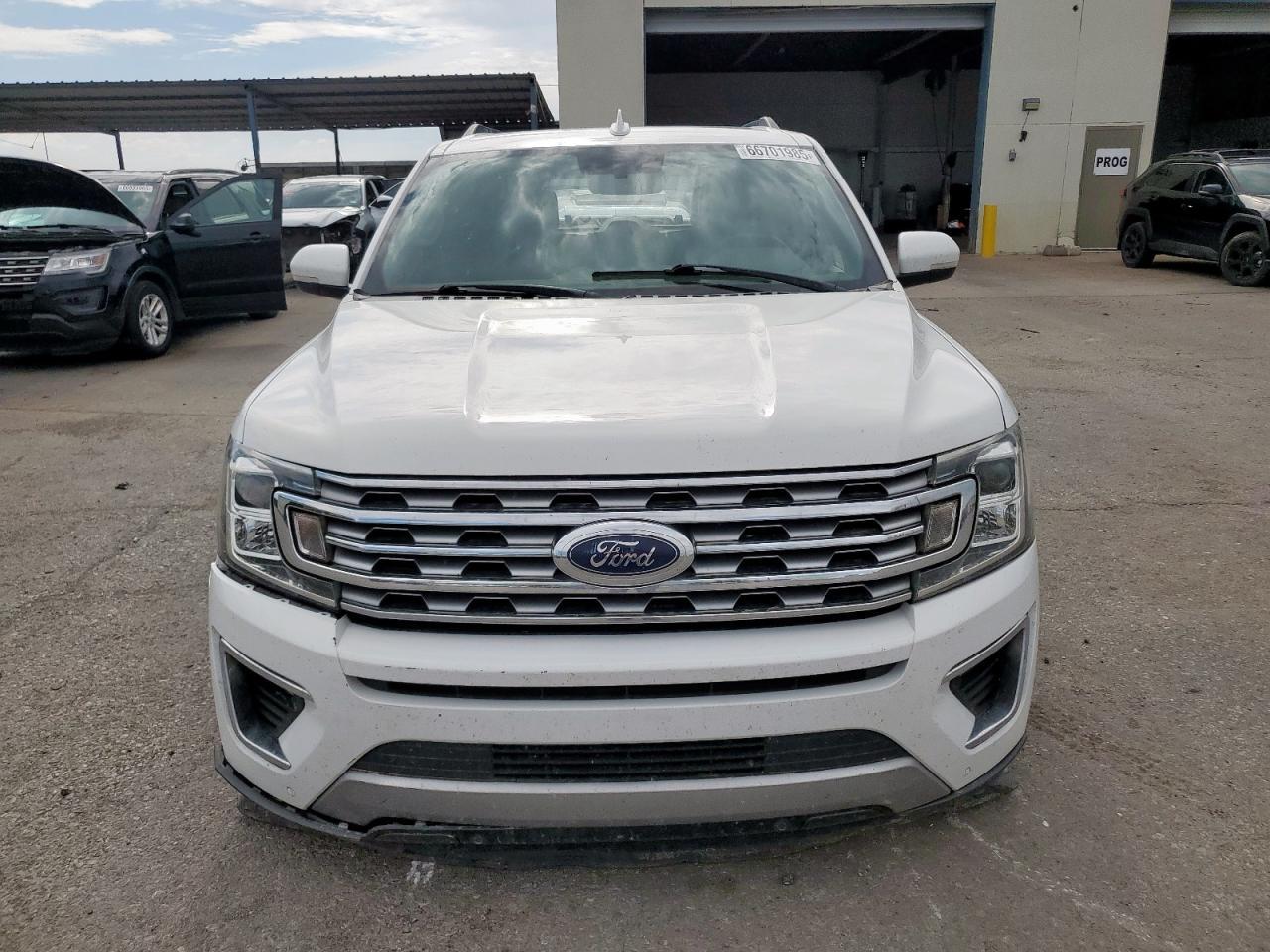 2018 FORD Expedition