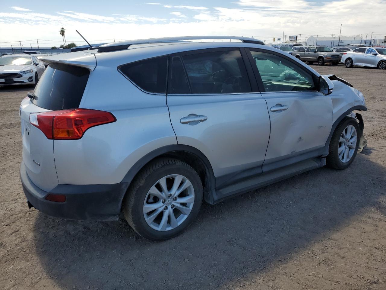 2015 TOYOTA RAV4