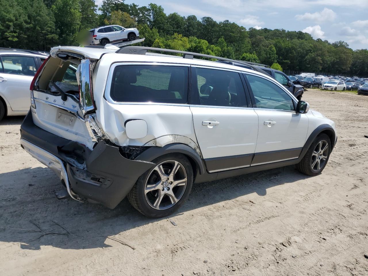 2015 VOLVO XC70