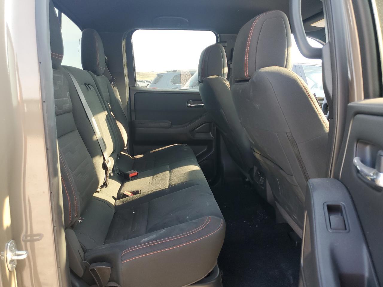 2022 NISSAN Frontier
