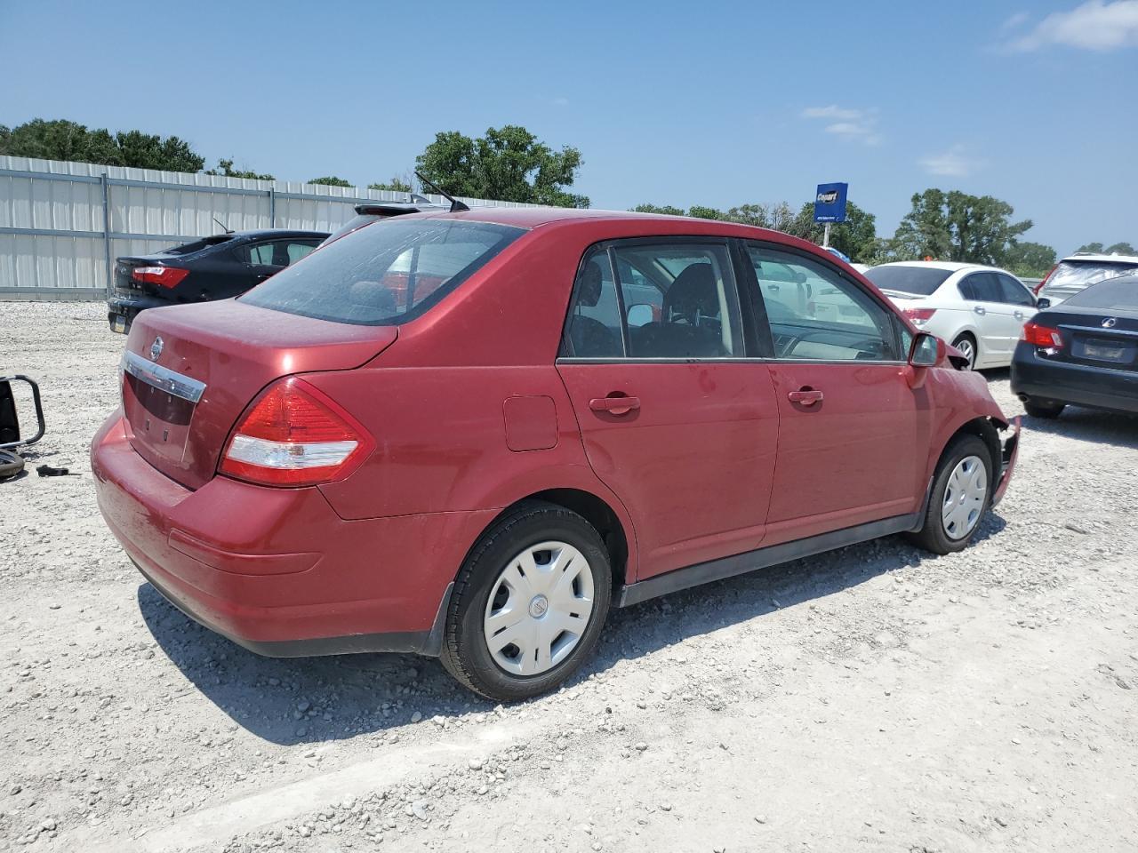 2010 NISSAN VERSA