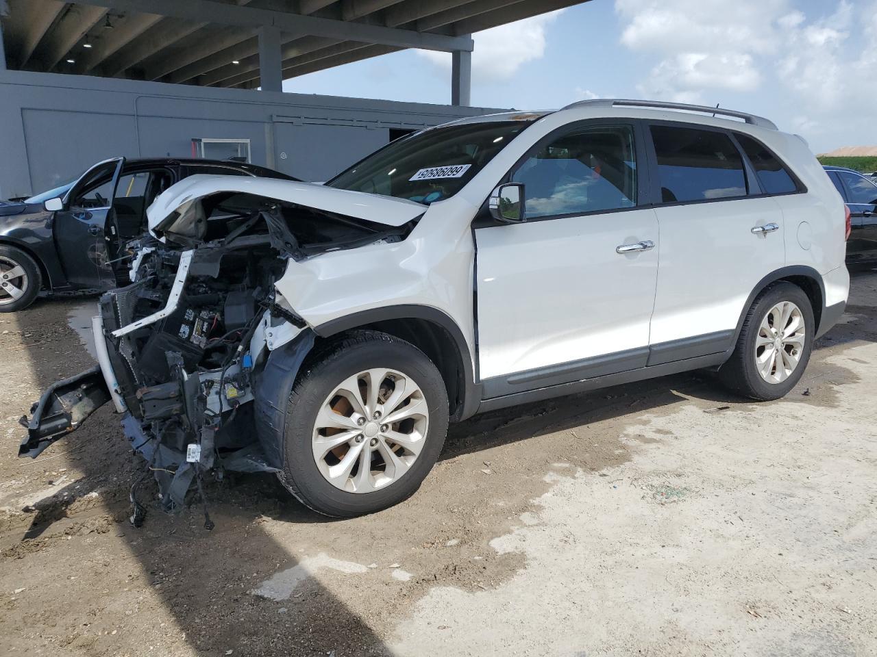 2014 KIA SORENTO