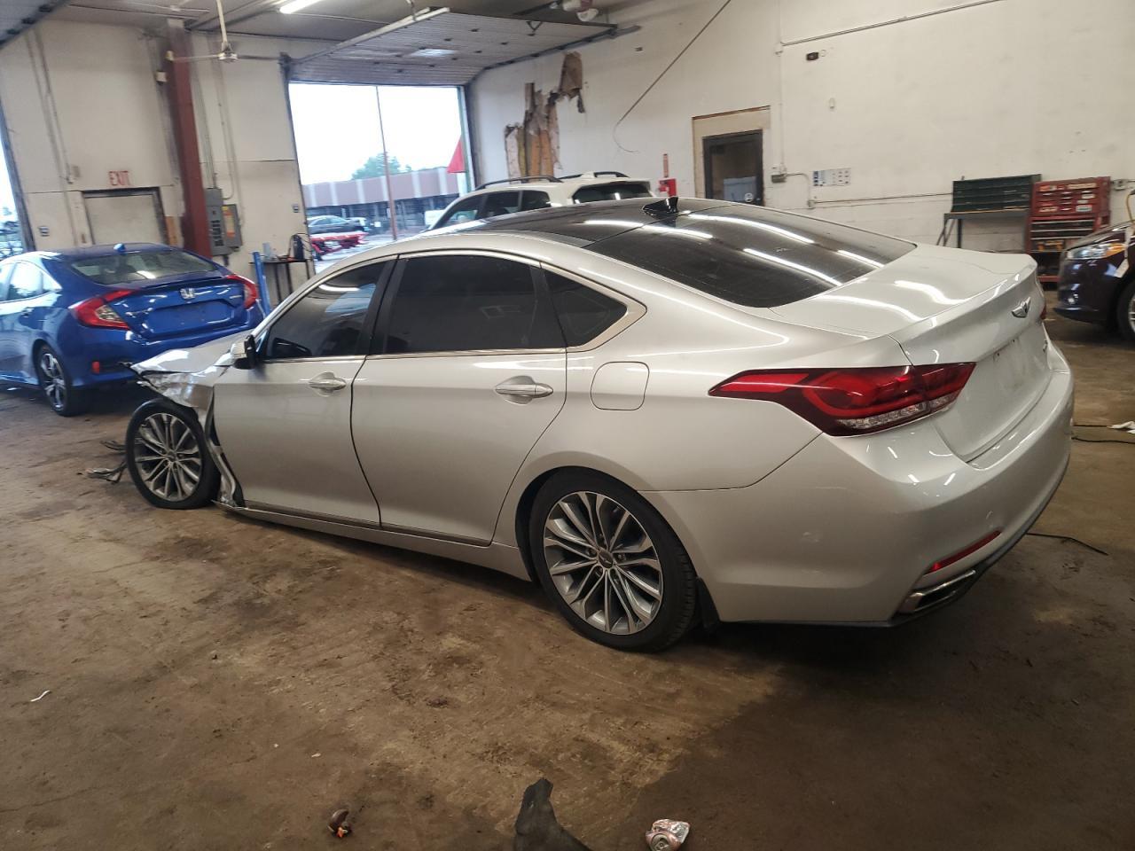 2016 HYUNDAI GENESIS