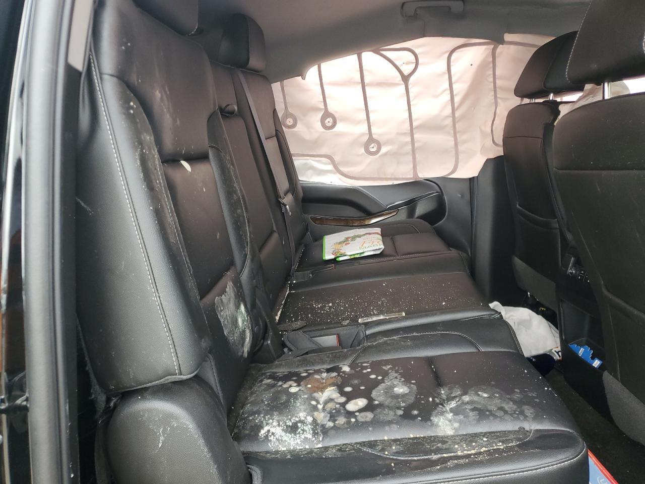 2017 CHEVROLET Suburban
