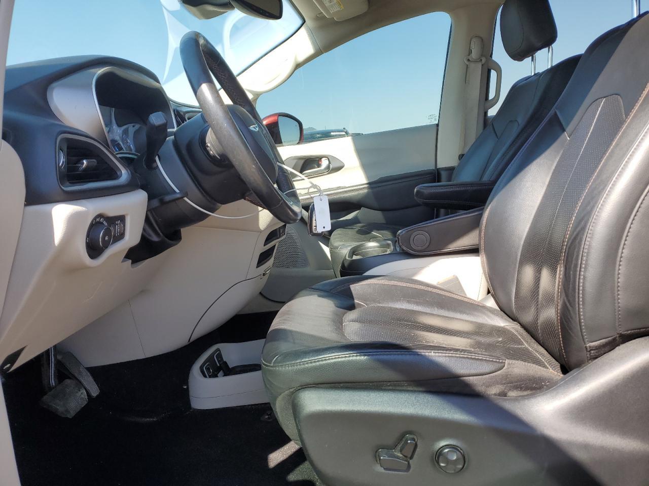 2020 CHRYSLER Pacifica