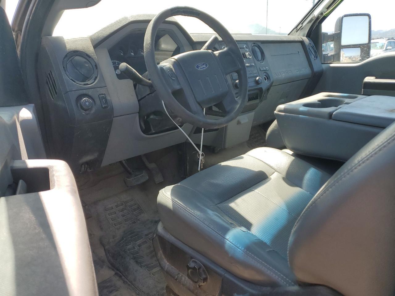 2011 FORD F-350