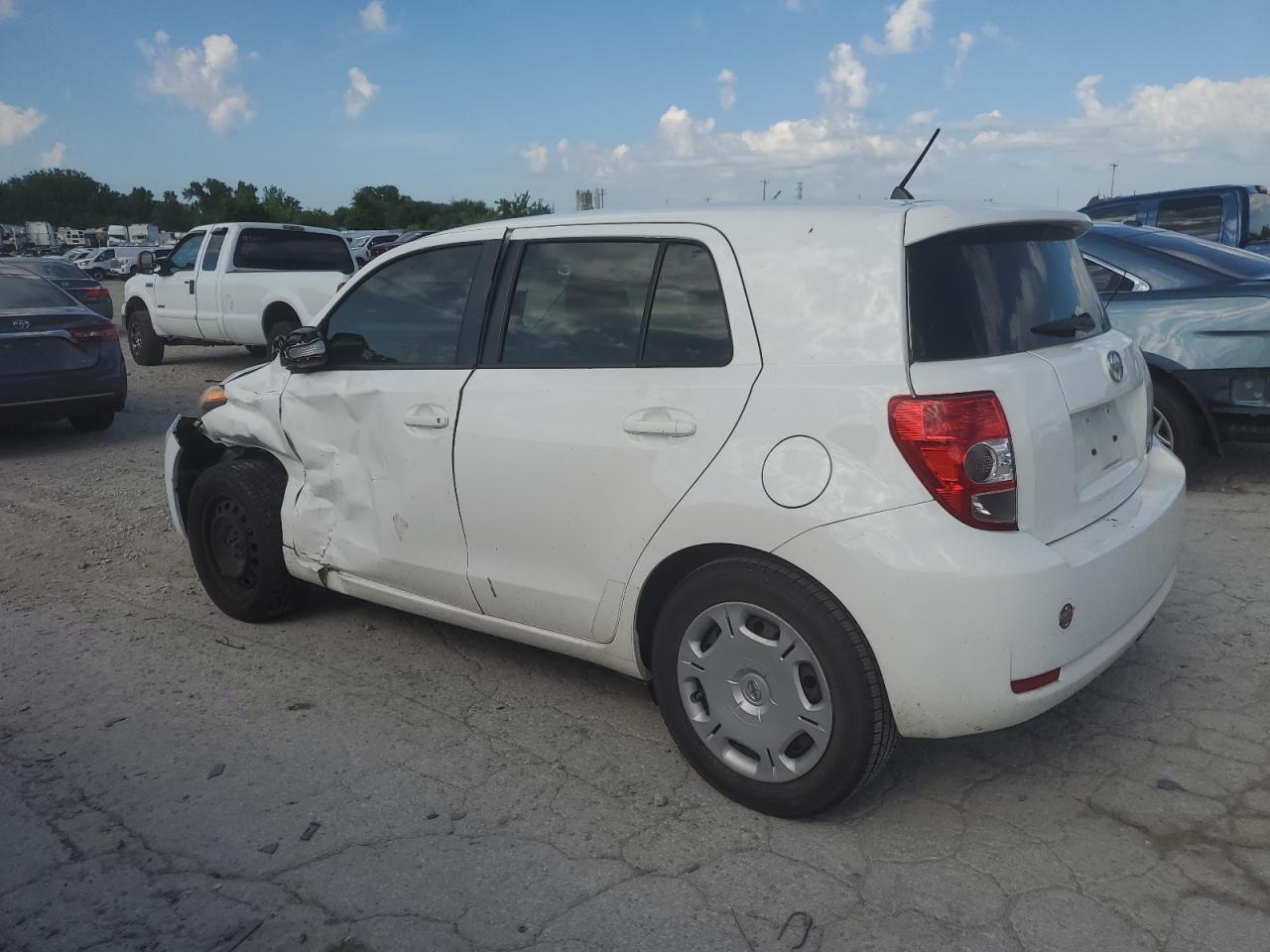 2013 TOYOTA SCION