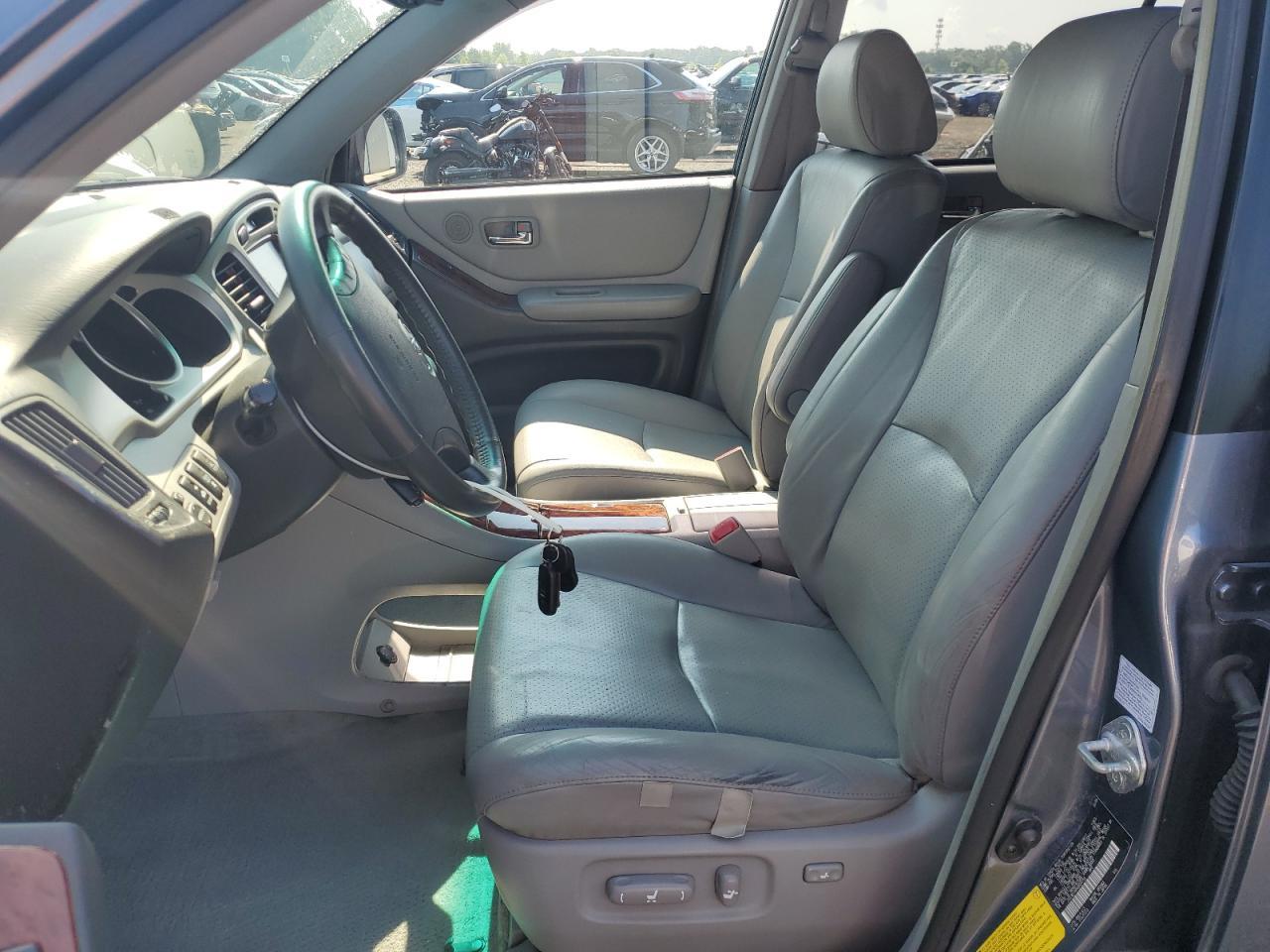 2006 TOYOTA HIGHLANDER