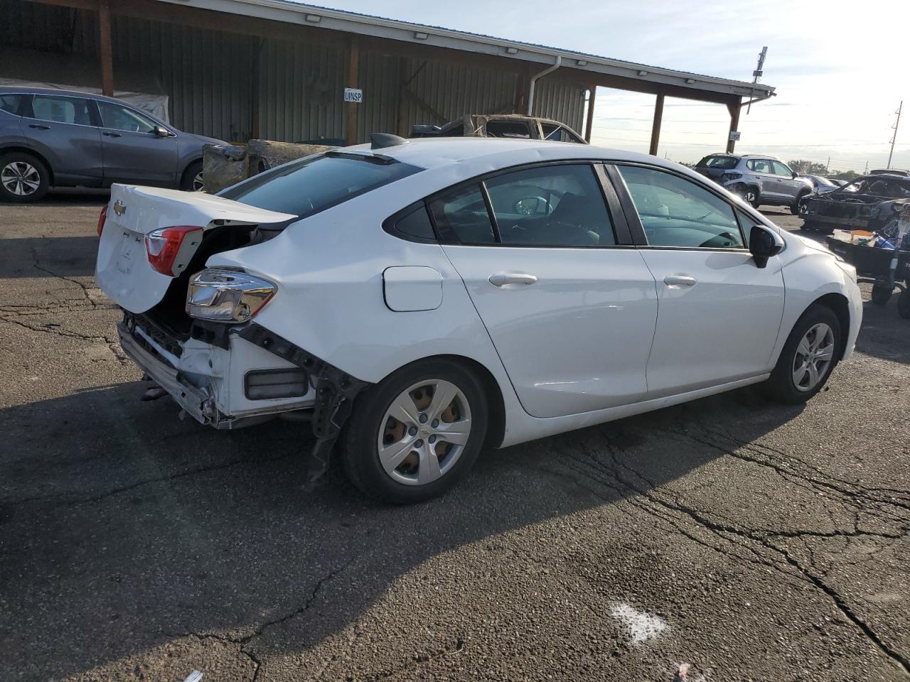 2017 CHEVROLET CRUZE