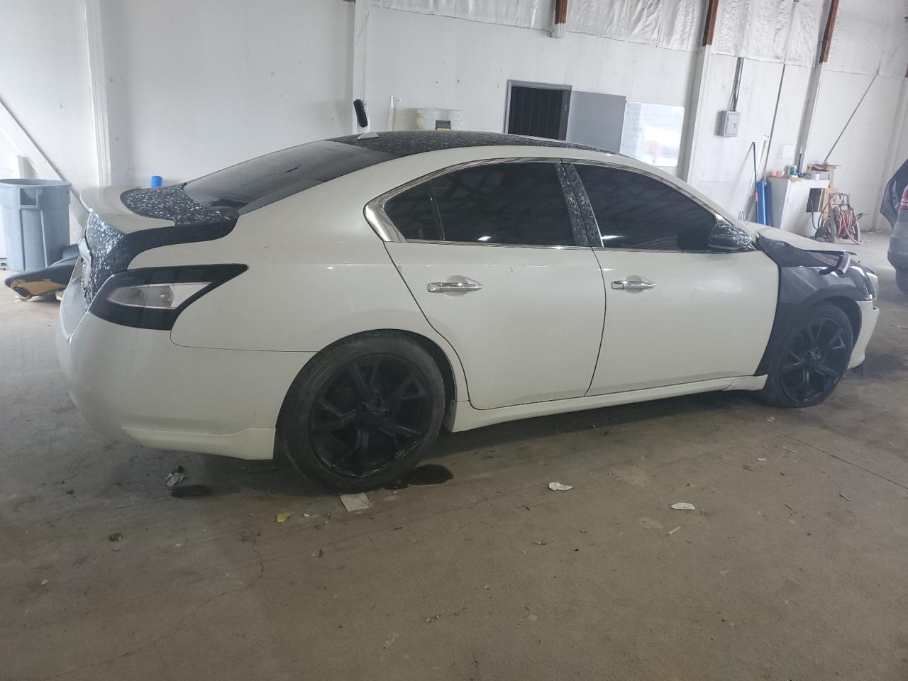2014 NISSAN Maxima