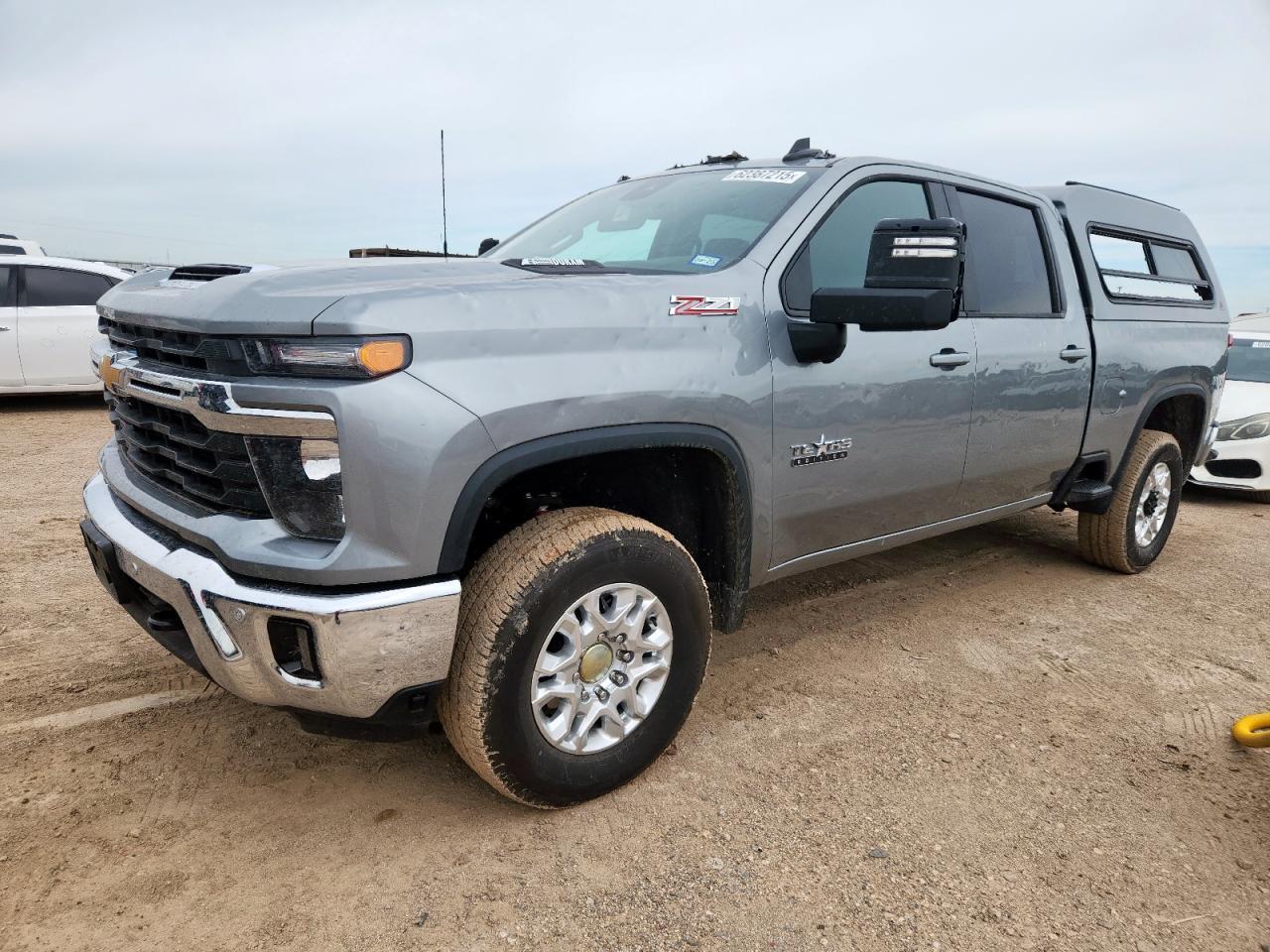 2025 CHEVROLET Silverado