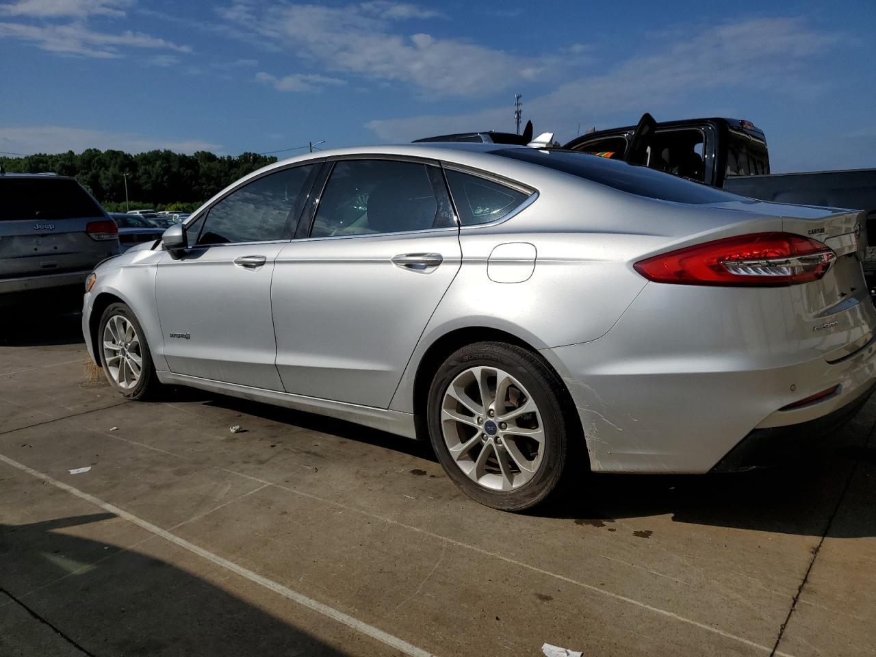 2019 FORD FUSION