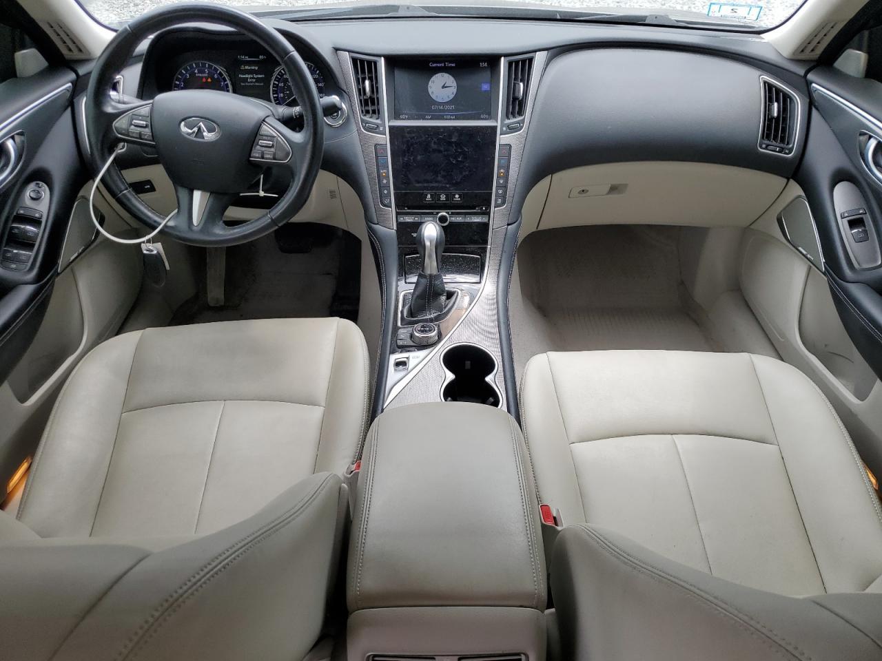 2017 INFINITI Q50
