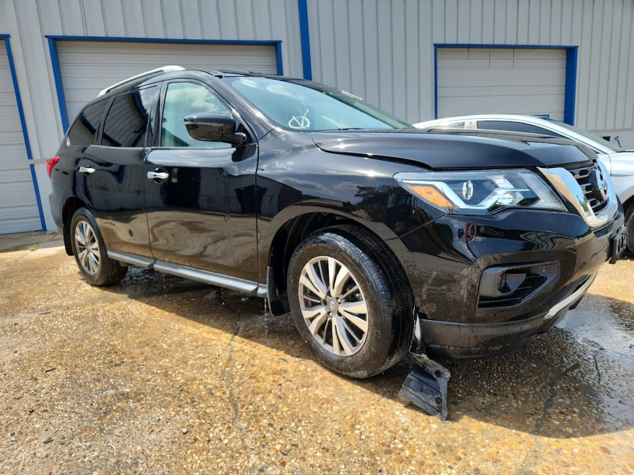 2018 NISSAN PATHFINDER