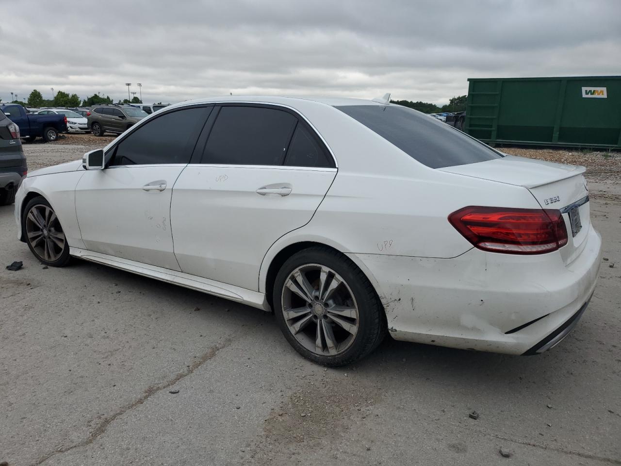 2016 MERCEDES-BENZ E-Class