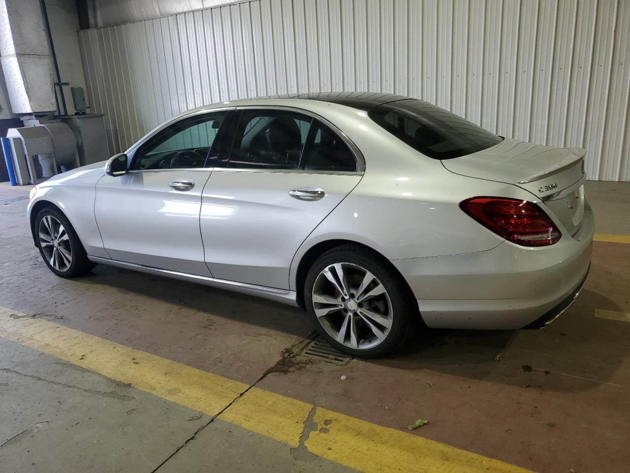 2016 MERCEDES-BENZ C-CLASS
