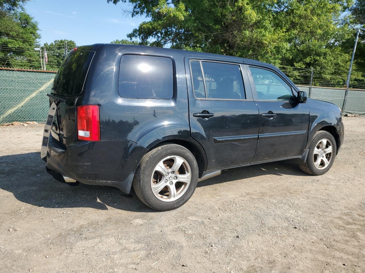 2015 HONDA PILOT