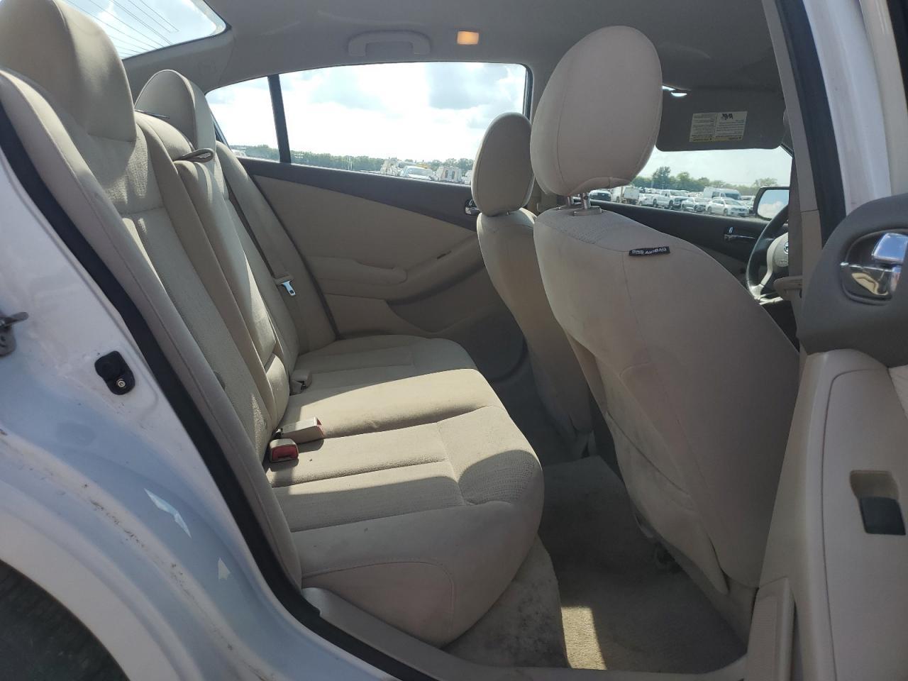2012 NISSAN ALTIMA