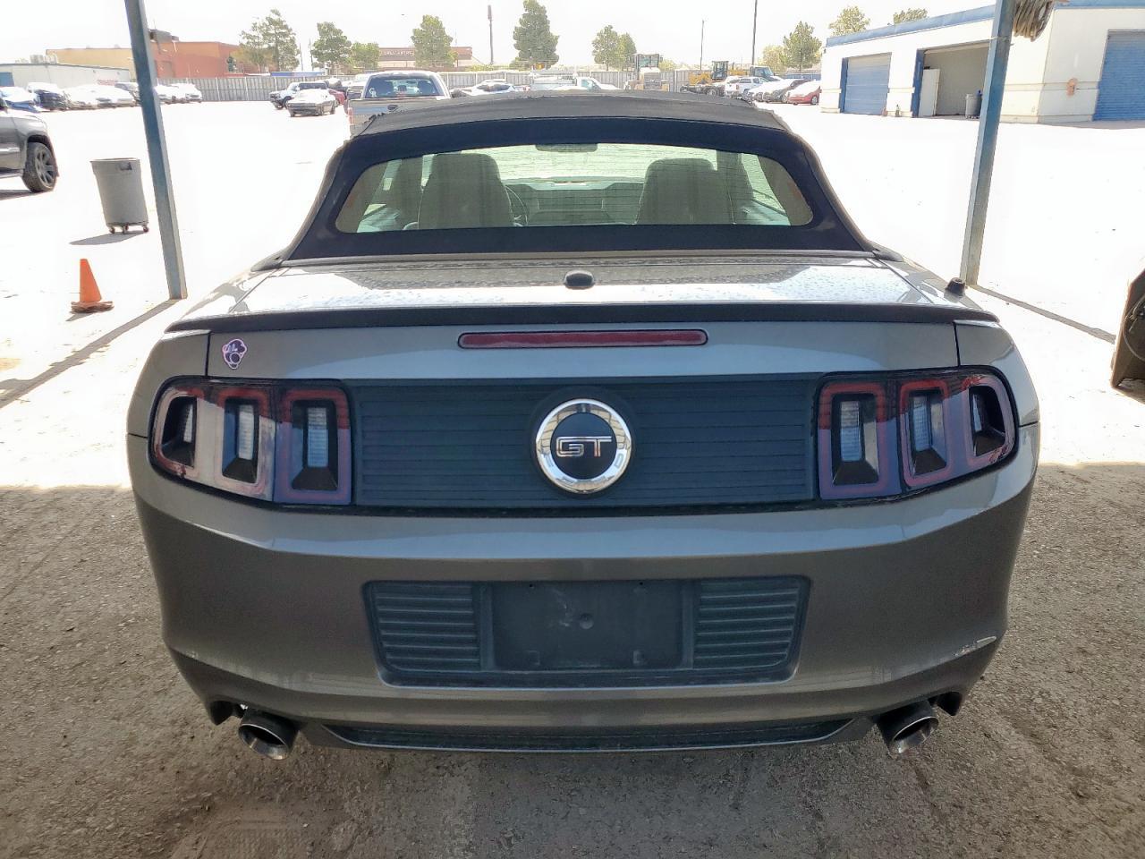 2013 FORD MUSTANG