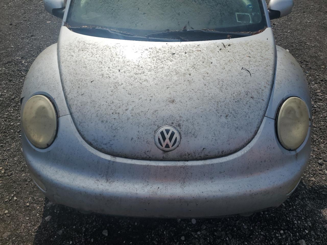 2003 VOLKSWAGEN Beetle