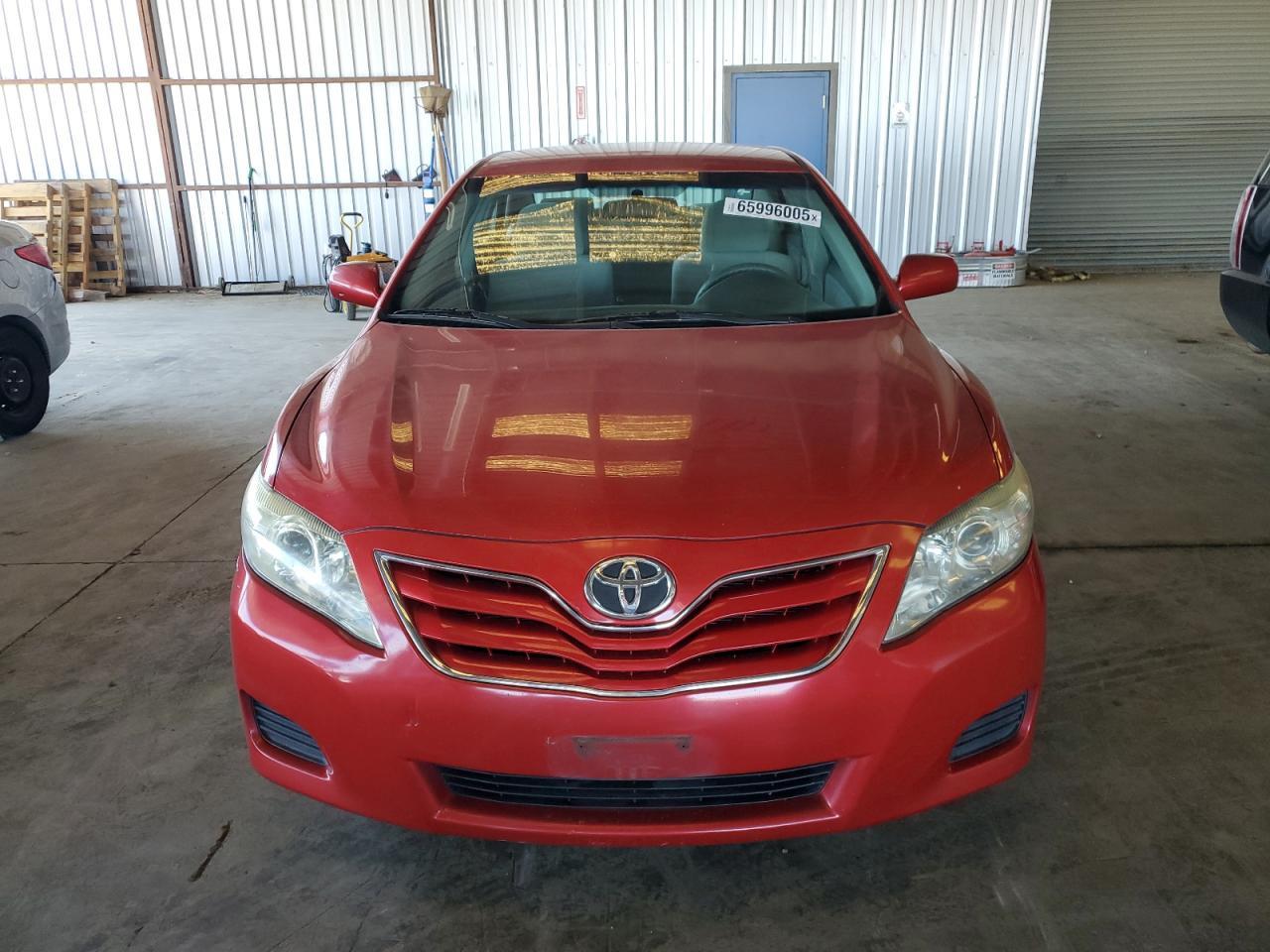 2011 TOYOTA CAMRY