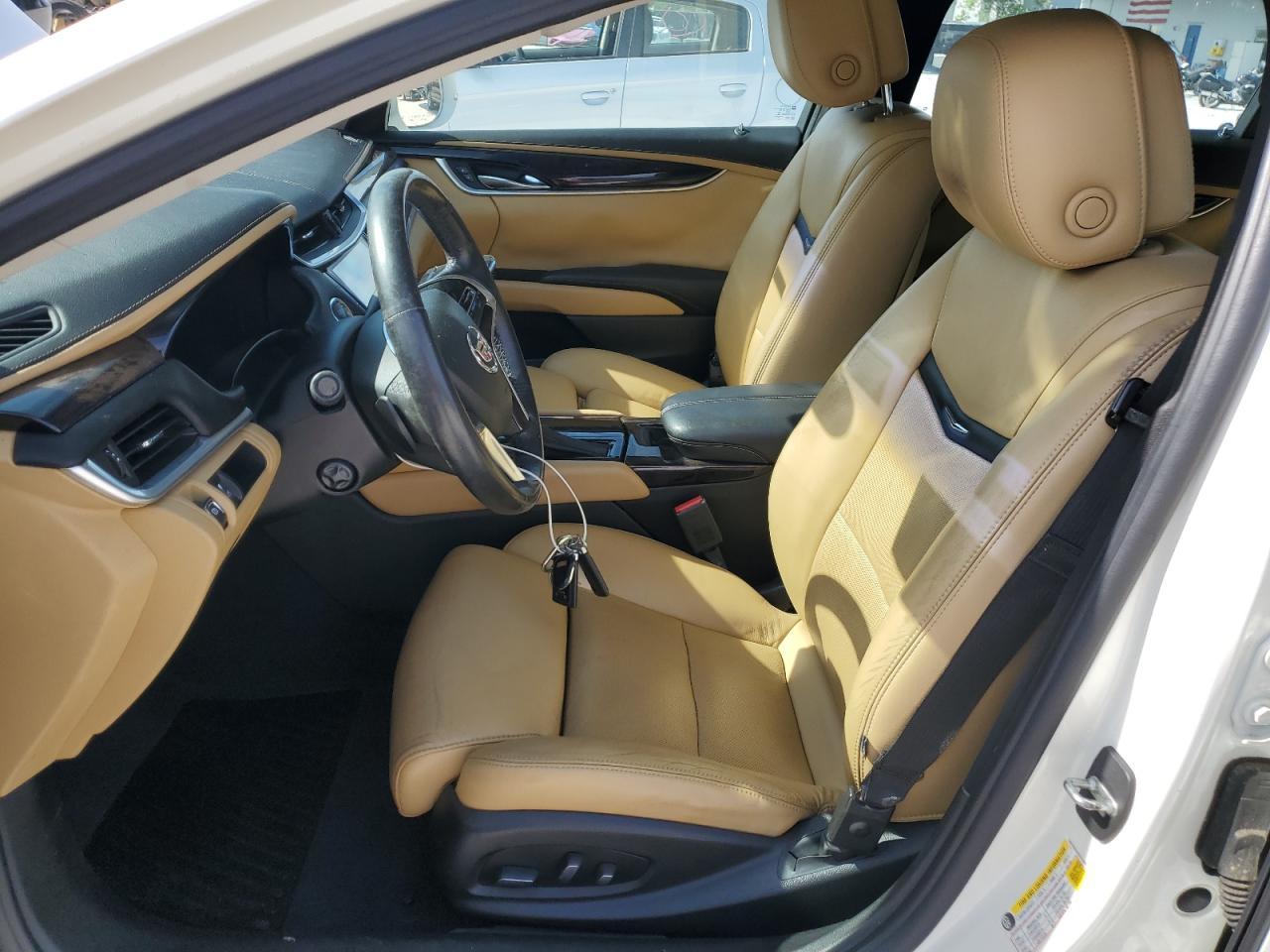 2013 CADILLAC XTS