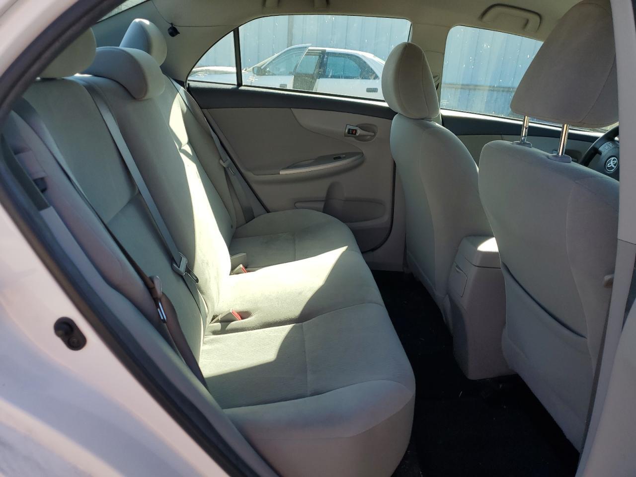 2012 TOYOTA COROLLA