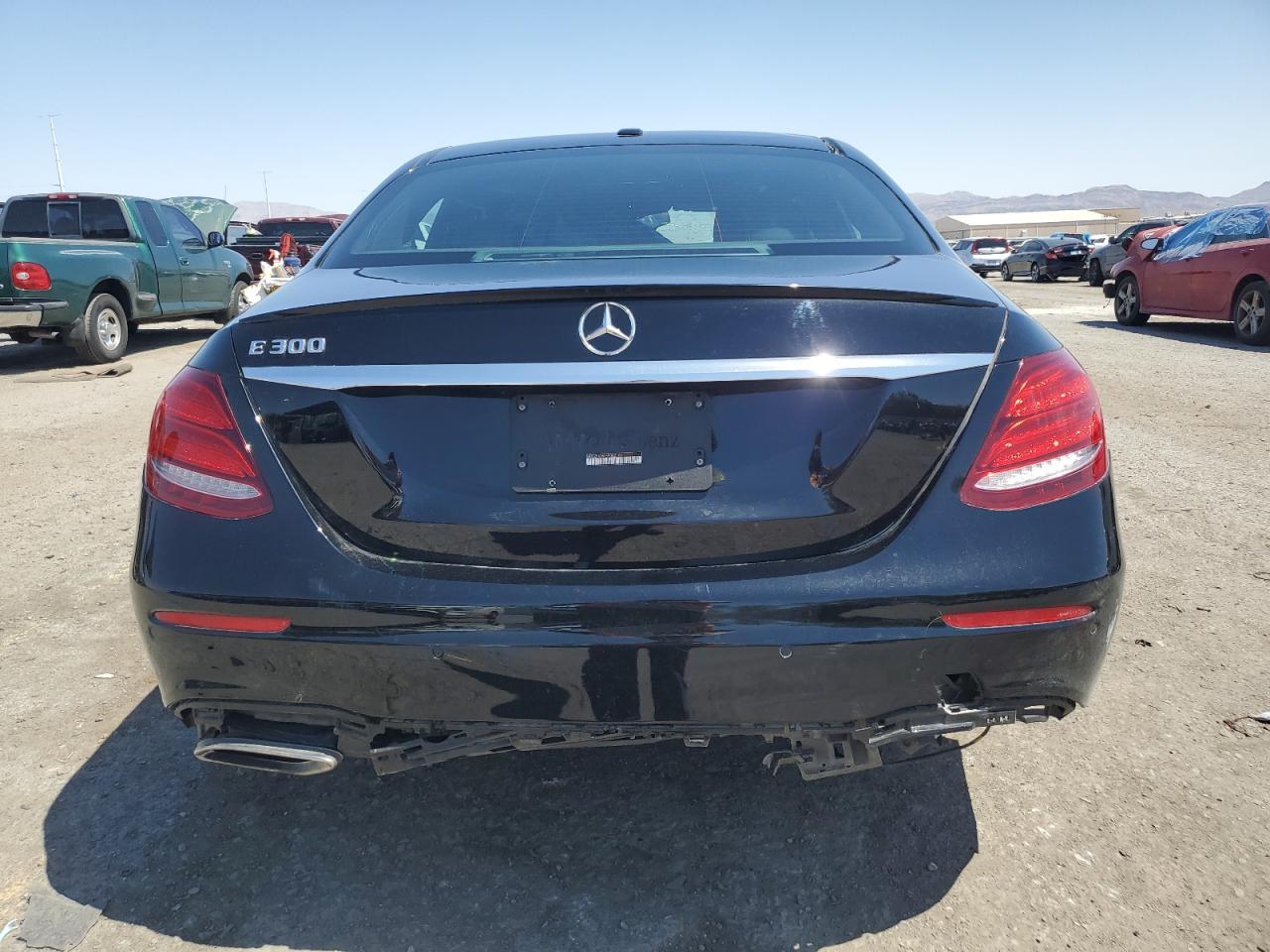 2017 MERCEDES-BENZ E-Class